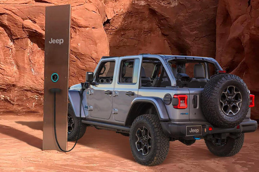 Jeep Wrangler Magneto chạy điện hoàn toàn chuẩn bị ra mắt trong năm nay