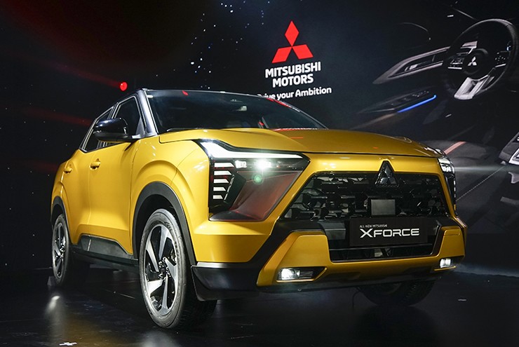 Hình ảnh Mitsubishi Xforce trong ngày ra mắt
