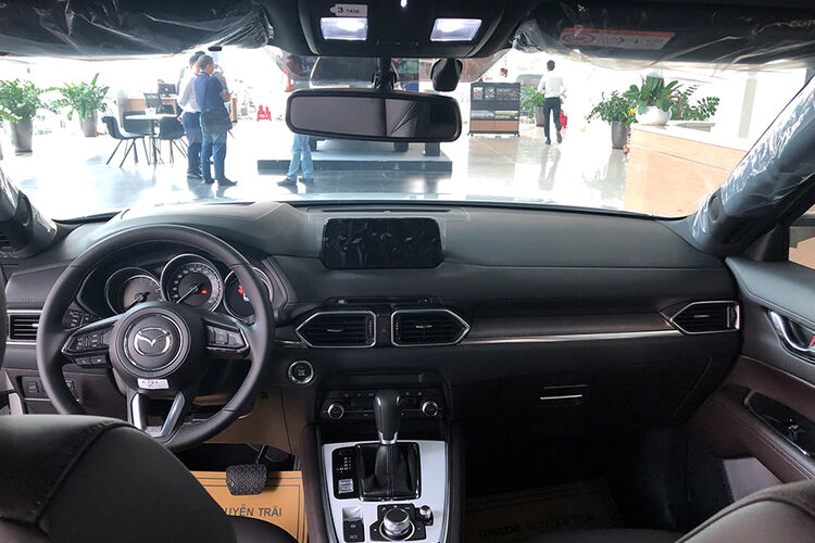 Ô tô Mazda CX-8 lộ diện hình ảnh đầu tiên về ngoại thất